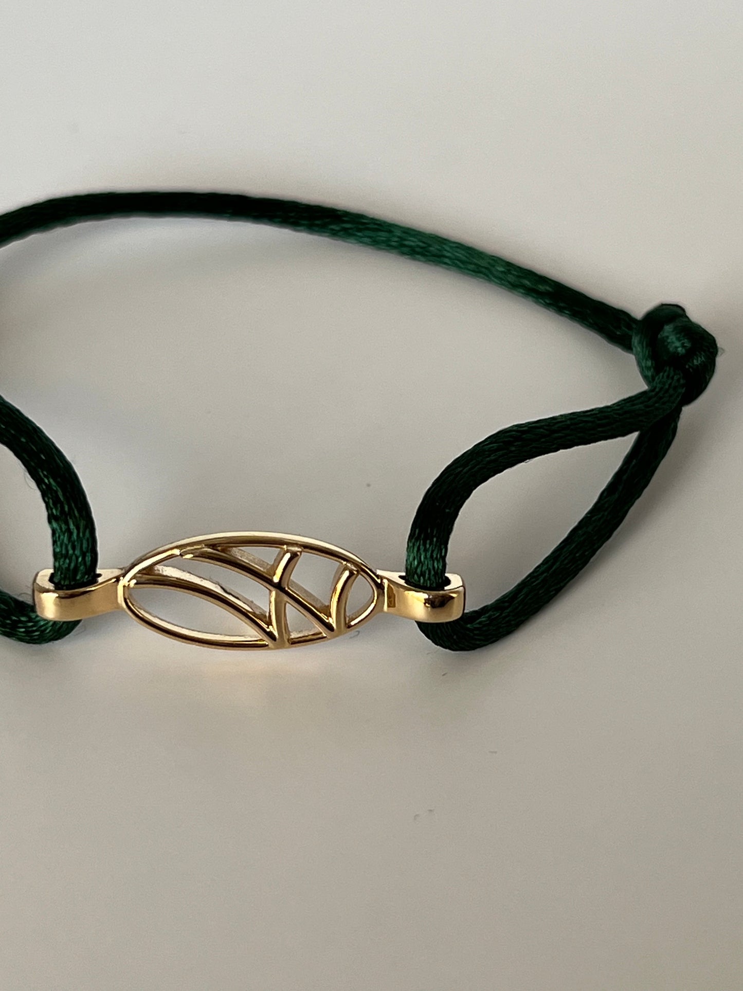 LarMar® BRACELET YELLOW GOLD ON DARK GREEN CORD