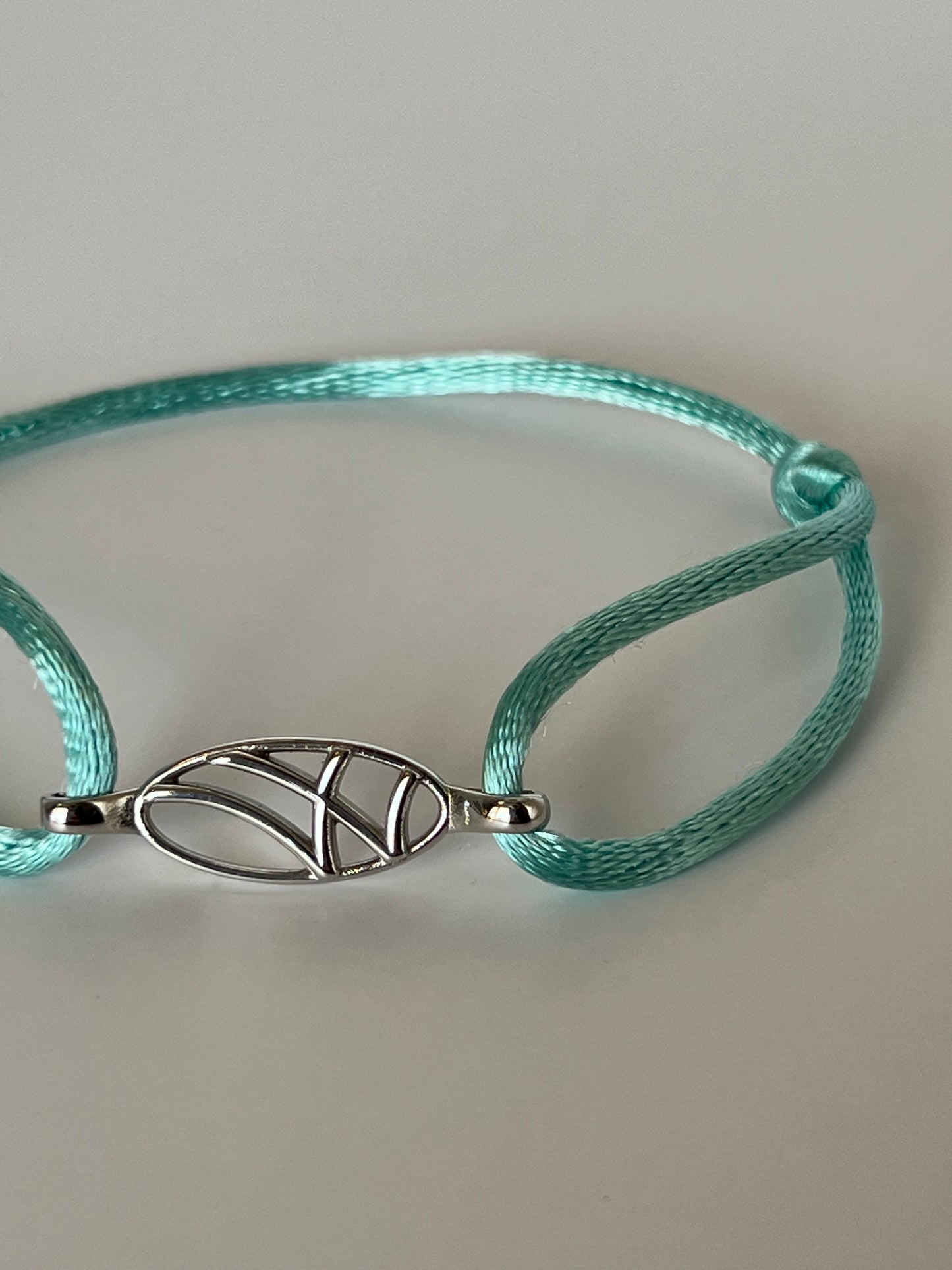 LarMar® BRACELET WHITE GOLD ON TURQUOISE CORD